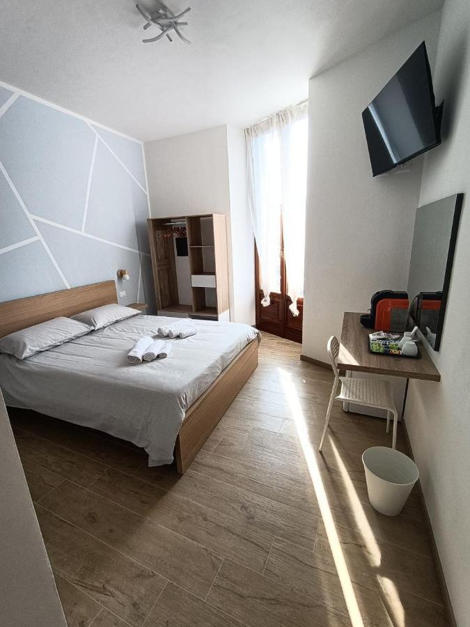 Le Tre Vele Hotel Специя Екстериор снимка
