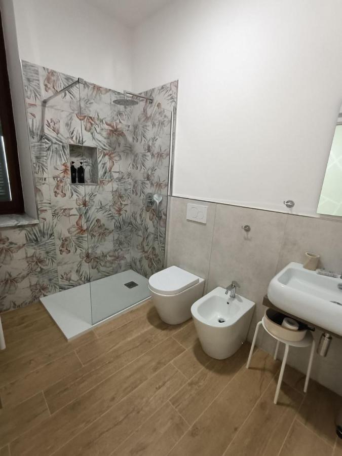 Le Tre Vele Hotel Специя Екстериор снимка