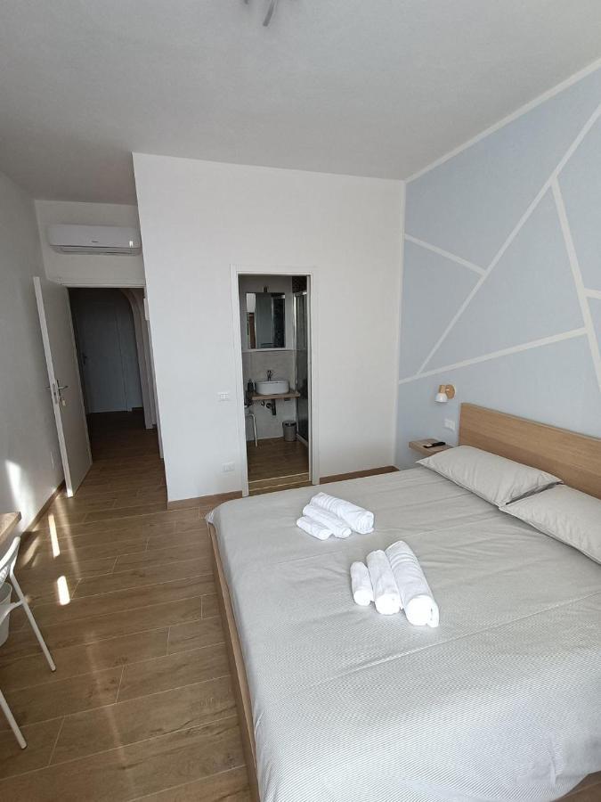Le Tre Vele Hotel Специя Екстериор снимка